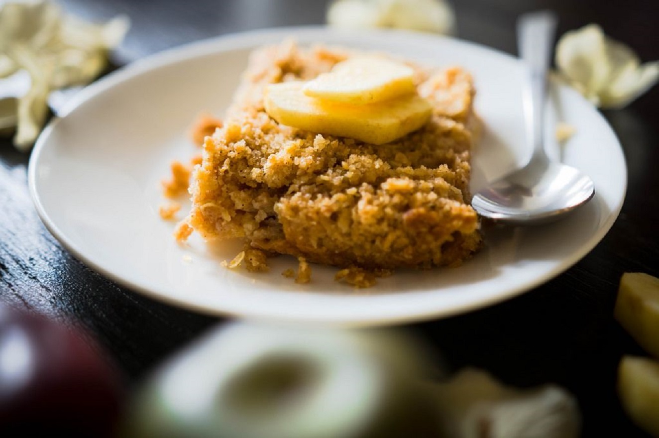 Decadent Vegan Apple Crisp: A Fall Favorite Recipe