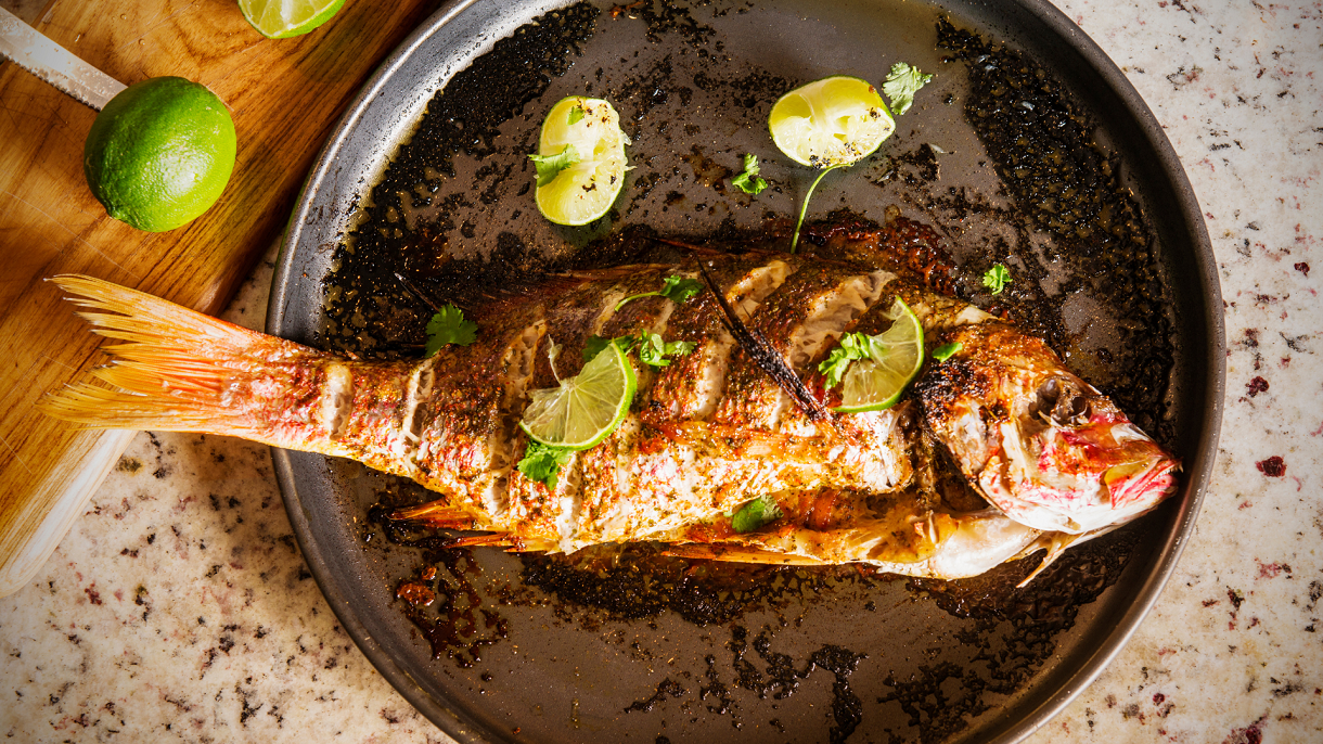 Succulent Red Snapper with Zesty Citrus Glaze: A Culinary Adventure.