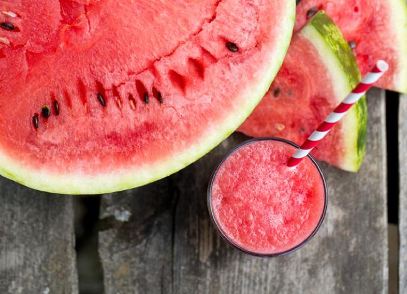 Refreshing Watermelon Mint Smoothie to Beat the Heat.