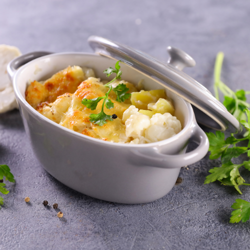 Cauliflower and Leek Gratin: A Comforting Vegan Delight.