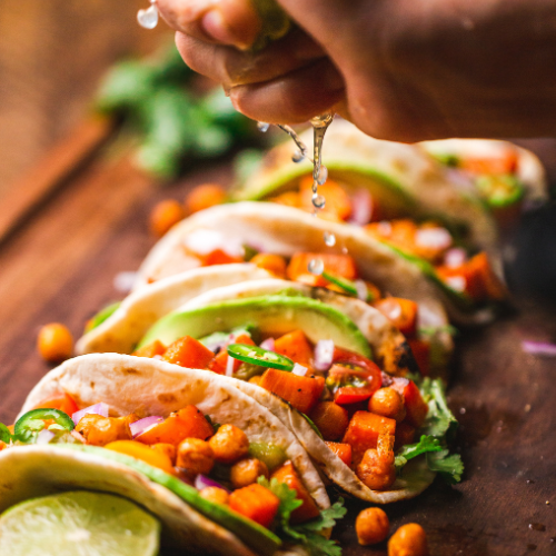 Spicy Chickpea Tacos: A Flavorful Vegan Delight.